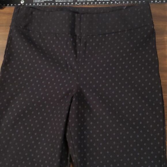 Margaret M Polka Dot Straight Leg Slimming Pants Medium - Picture 2 of 10